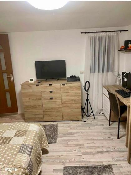 Casă cu 4 camere cu Teren 552 Mp în Central