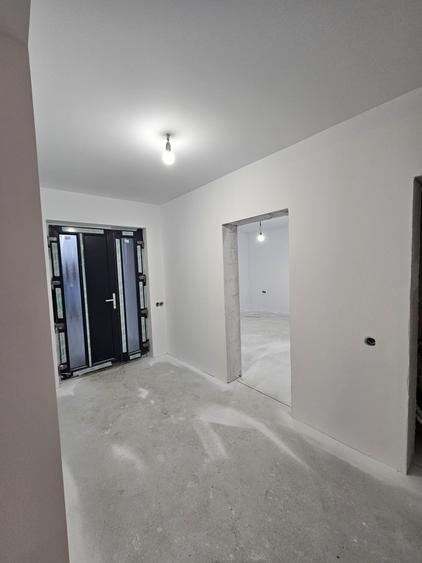 Casă cu 3 camere în Crăciunelu de Jos