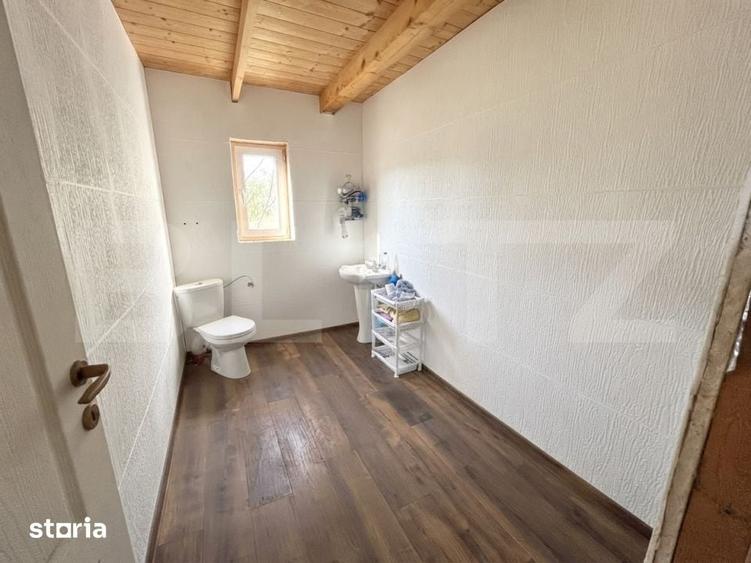 Casă cu 3 camere cu Teren 1400 Mp în Central