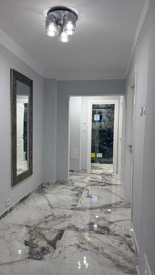 Apartament cu 3 camere decomandat, mobilat în Unirii