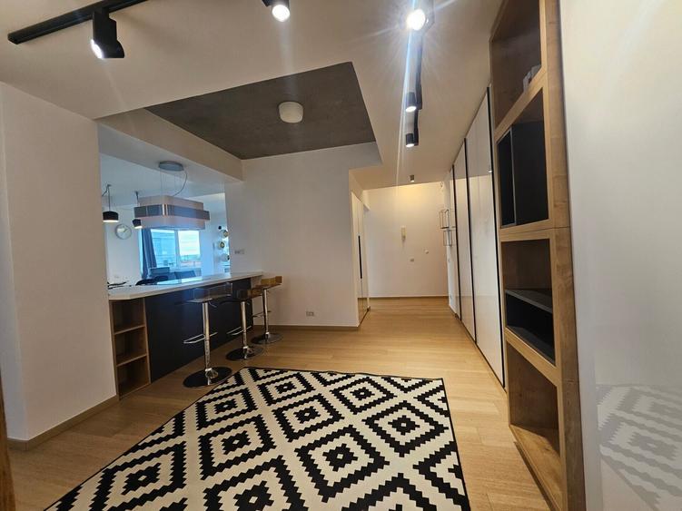 Apartament cu 3 camere decomandat, mobilat în Dorobanți