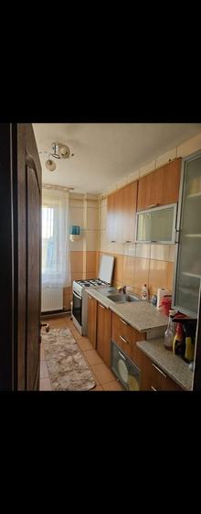 Apartament cu 2 camere semidecomandat în Brazda lui Novac