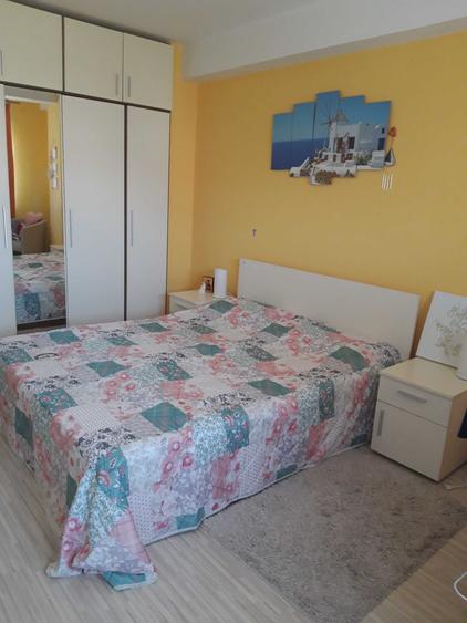 Apartament cu 2 camere decomandat în Soarelui