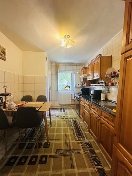 Apartament cu 4 camere decomandat, mobilat în Mănăștur