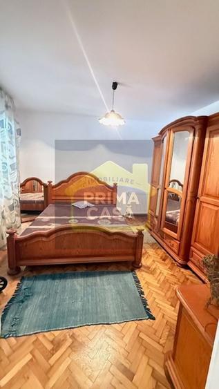 Casă individuală cu 5 camere cu Canalizare în Orașul Vechi
