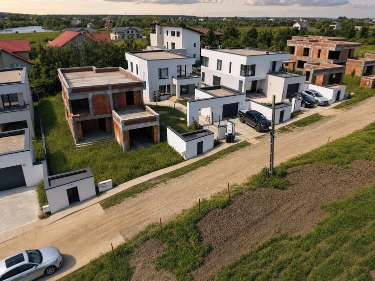 Teren Construcții intravilan de 727 mp, în Corbeanca