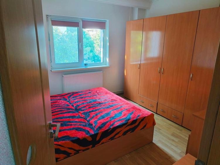 Apartament cu 2 camere decomandat, mobilat în Tomis III