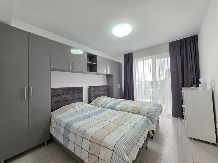 Duplex cu 4 camere cu Canalizare în Stupini