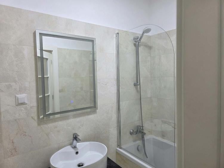 Apartament cu 2 camere decomandat în Copou