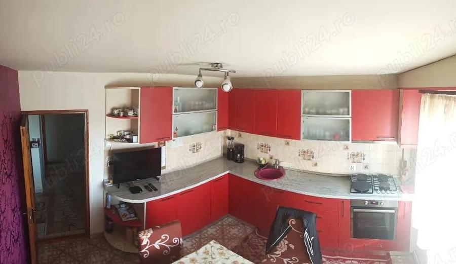 Apartament cu 3 camere decomandat în Șag