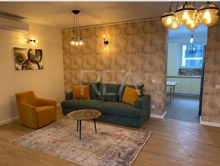 Apartament cu 3 camere decomandat, mobilat în Floreasca