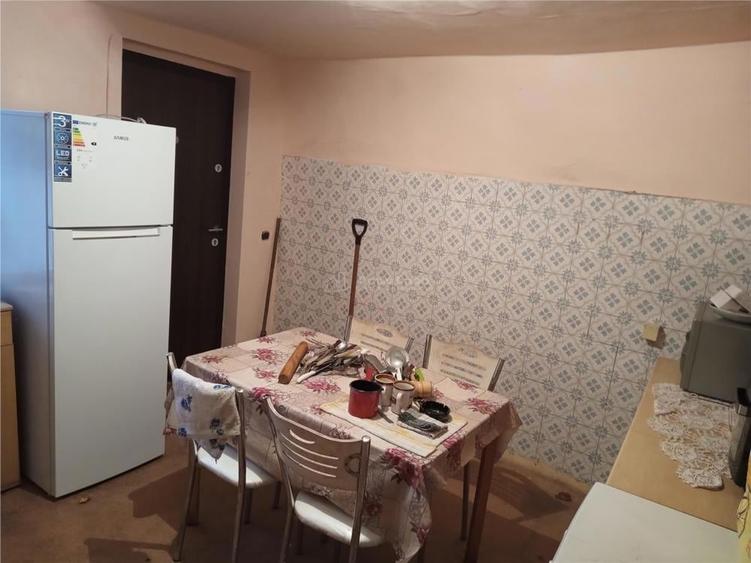 Casă cu 4 camere cu Teren 468 Mp în Oravița