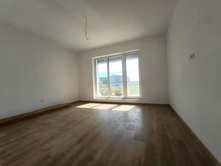 Apartament cu 2 camere decomandat în Theodor Pallady