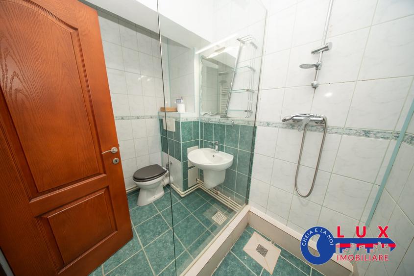 Apartament cu 2 camere decomandat în Babadag