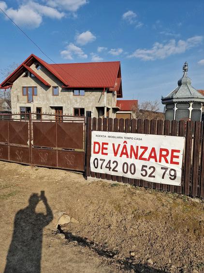 Casă cu Teren 16 Mp în Central