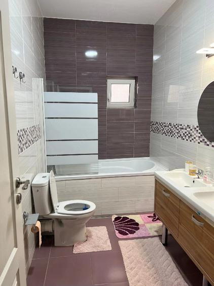 Casă cu 4 camere cu Teren 250 Mp în Vest