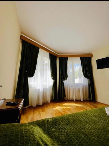Casă cu Teren 760 Mp în Central