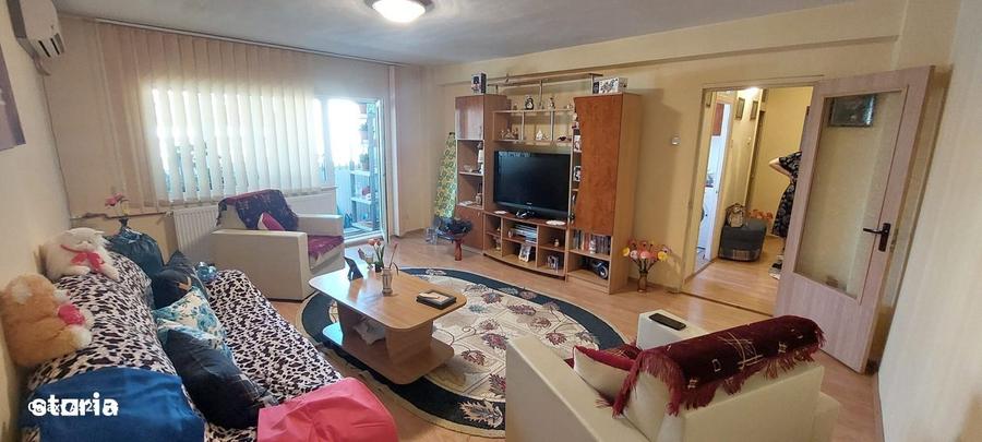 Apartament Spatios Cu 3 Camere De Vanzare Zona Centrala - 12