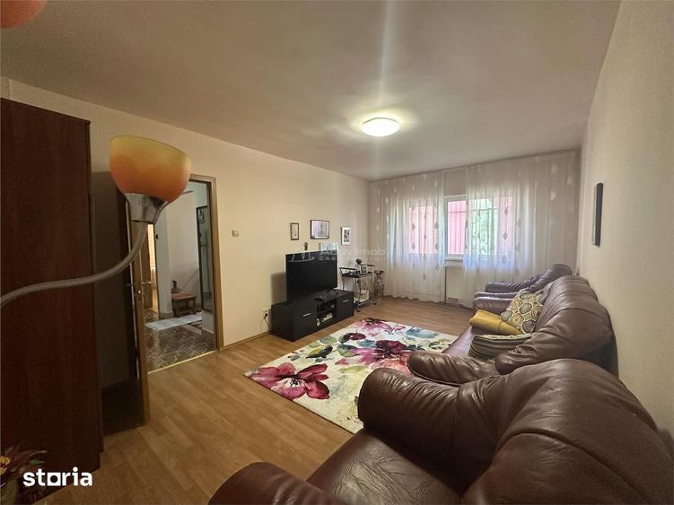 Apartament cu 2 camere decomandat în Luncă