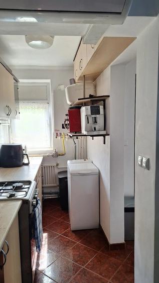 Apartament cu 3 camere nedecomandat în Exterior Vest