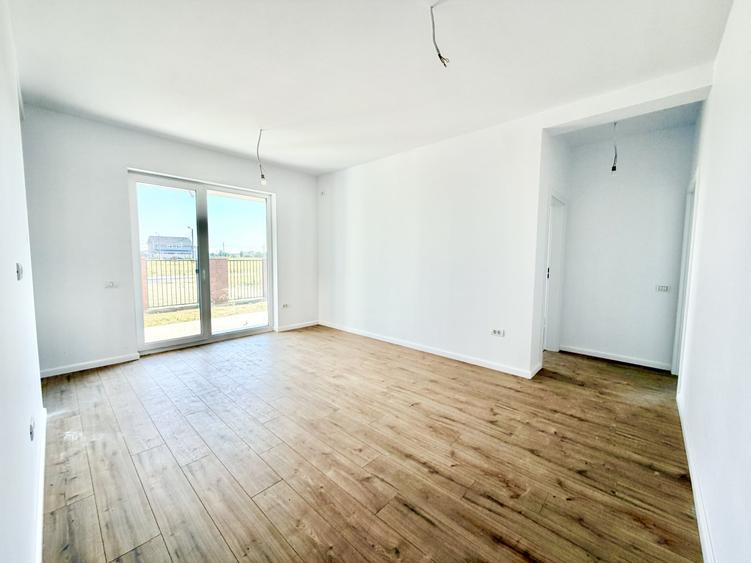 Apartament cu 2 camere semidecomandat în Moșnița Nouă
