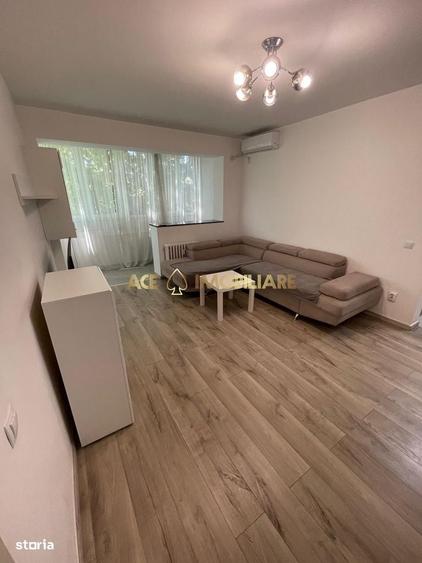 Apartament cu 2 camere în Victoriei