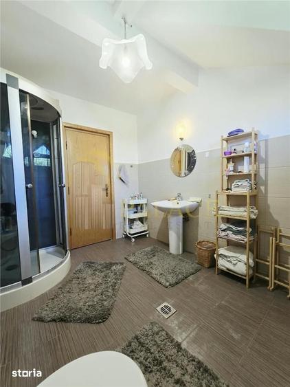 Casă cu 4 camere cu Teren 1400 Mp în Snagov