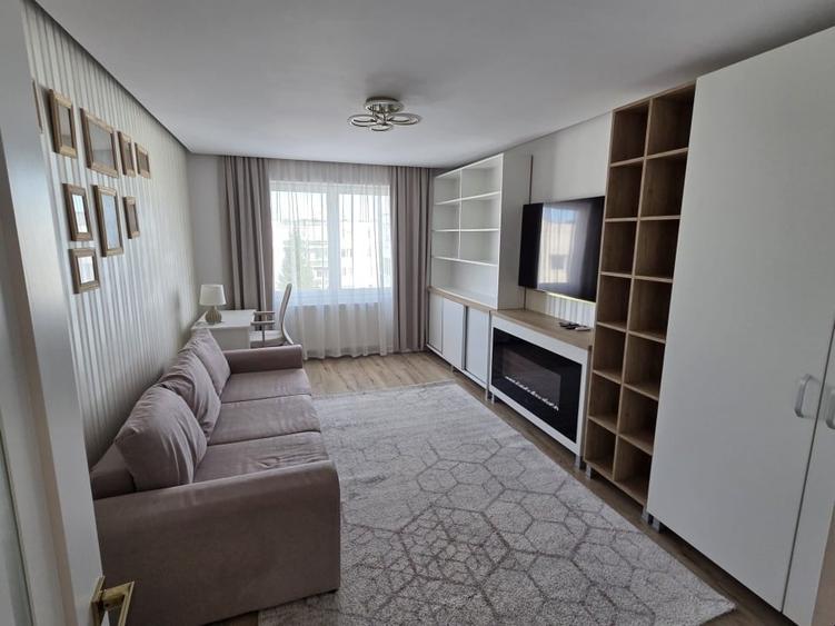 Apartament cu 2 camere decomandat, mobilat în Unirii