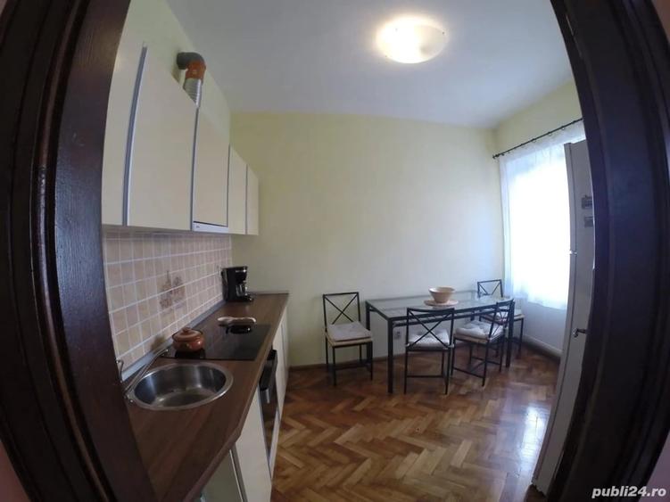 Apartament cu 2 camere nedecomandat în Central