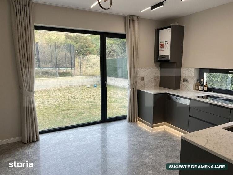 Casă cu 4 camere cu Teren 240 Mp în Central