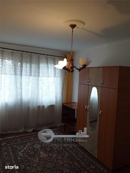 Apartament cu 2 camere în Podu Roș