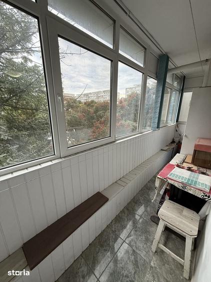 Apartament cu 2 camere semidecomandat în Mazepa 1