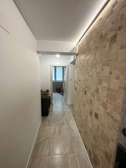 Apartament cu 2 camere semidecomandat, mobilat în Horea
