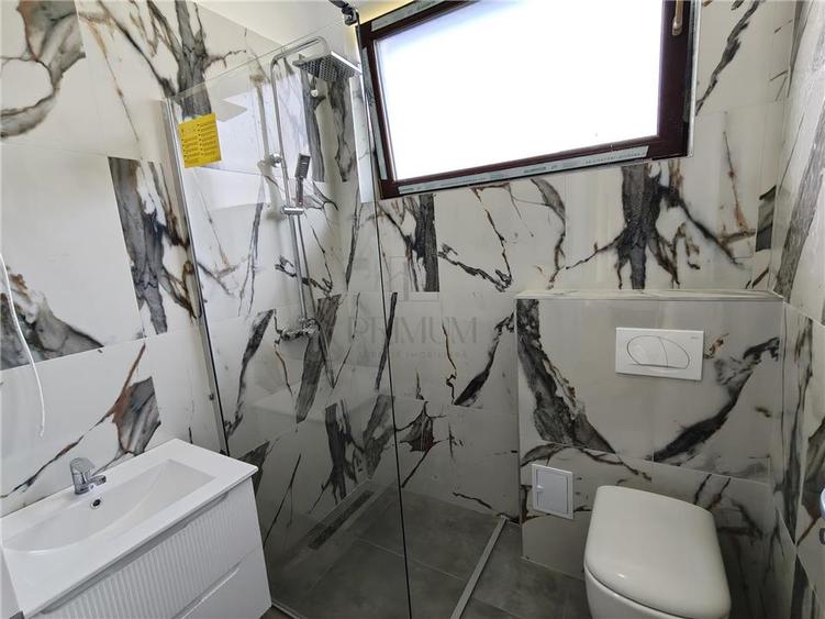 Duplex cu 4 camere cu Canalizare în Moșnița Nouă