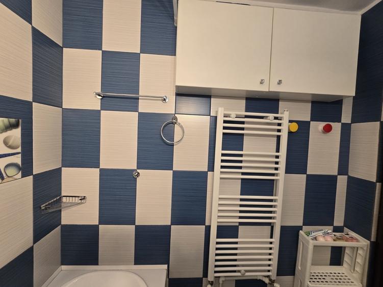 Apartament cu 2 camere semidecomandat în Tomis II