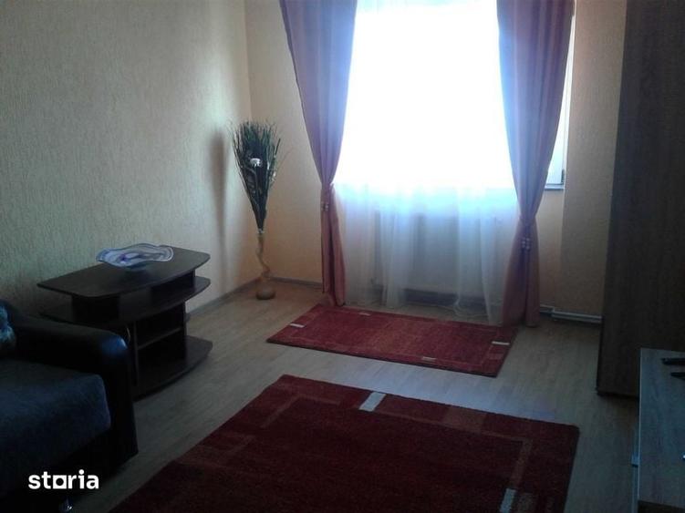 Inchiriez apartament 2 camere decomandat - 4