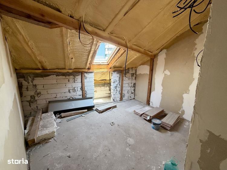 Casă cu 4 camere în Vitan