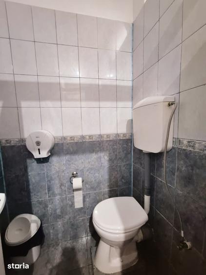 Spațiu comercial, de 130 mp, în Mărăței