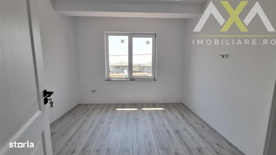 Casă cu 4 camere în Rediu