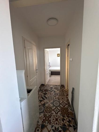 Apartament cu 2 camere decomandat în Circumvalațiunii