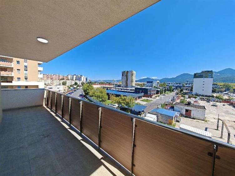 Apartament cu 3 camere decomandat, mobilat în Astra