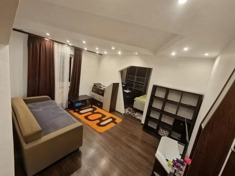 Apartament cu 2 camere nedecomandat în Central