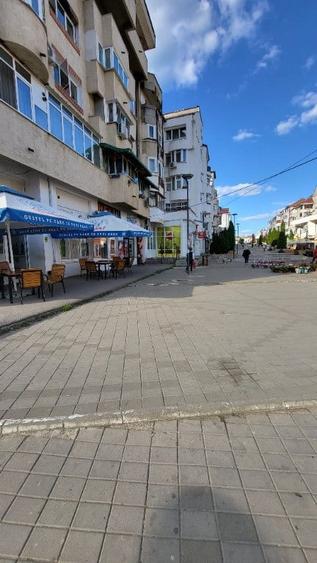 Spațiu comercial, de 160 mp, în Central