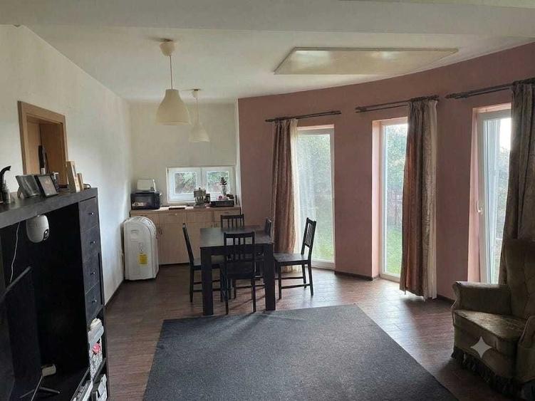 Casă cu 4 camere cu Teren 980 Mp în Săcălaz