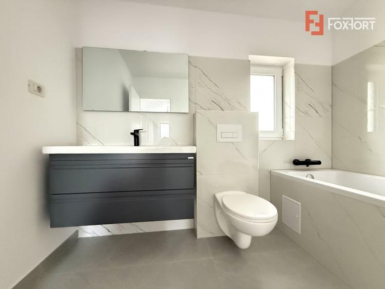 Duplex cu 4 camere cu Teren 247 Mp în Săcălaz