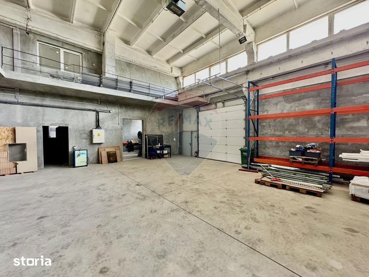 Spațiu comercial, de 837 mp, în Central