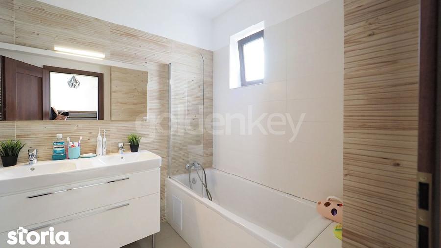 Apartament cu 3 camere, mobilat în Aviației