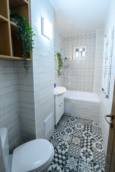 Apartament cu 2 camere semidecomandat în Casa de Cultură