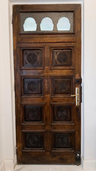 Apartament cu 5 camere decomandat, mobilat în Arcul de Triumf