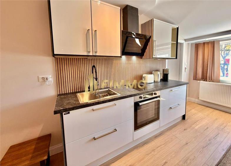 Apartament cu 2 camere semidecomandat în Central